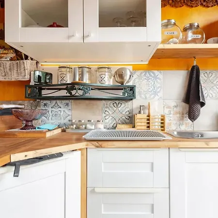 Maison Atypique Avec Vue Sur La Montagne A Ferienhaus *